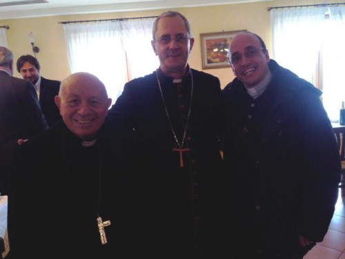Da sx: monsignor Cantisani, monsignor Nolè e don Corapi