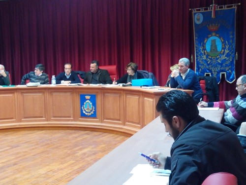Un consiglio comunale a Chiaravalle Centrale 