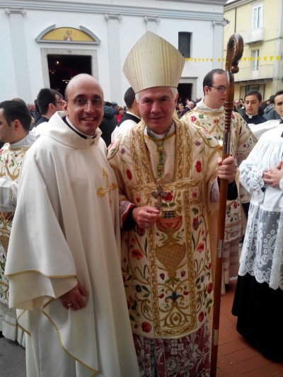 Don Roberto assieme a monsignor D'Ercole 